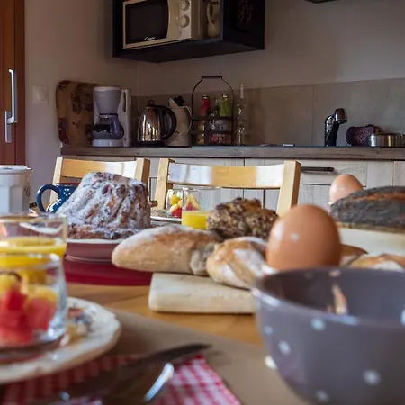 Les De La Weiss Frühstückspension